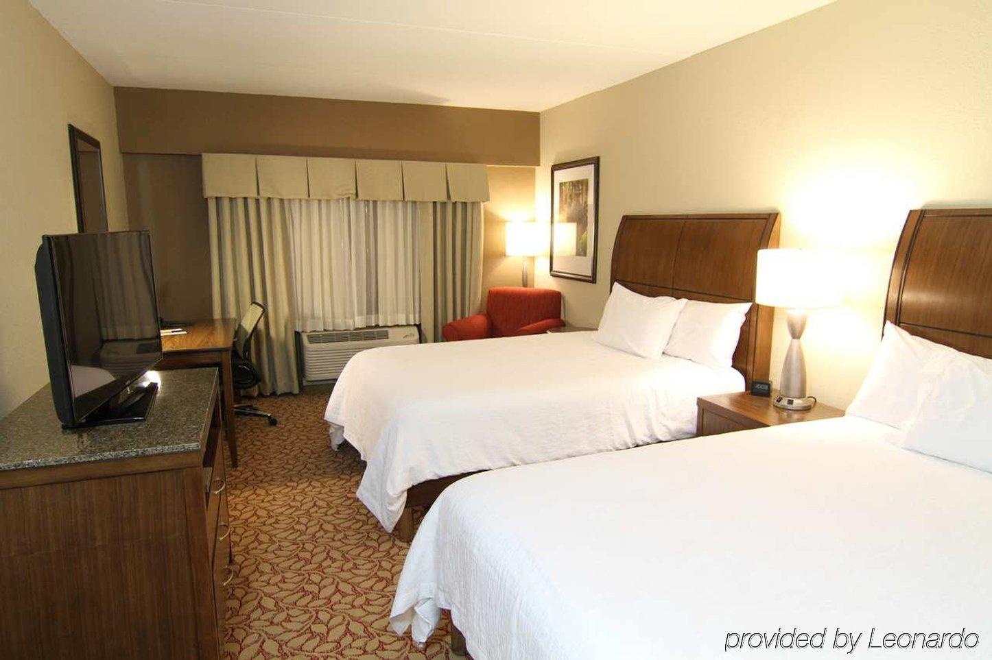 Hilton Garden Inn Пайквилл Экстерьер фото