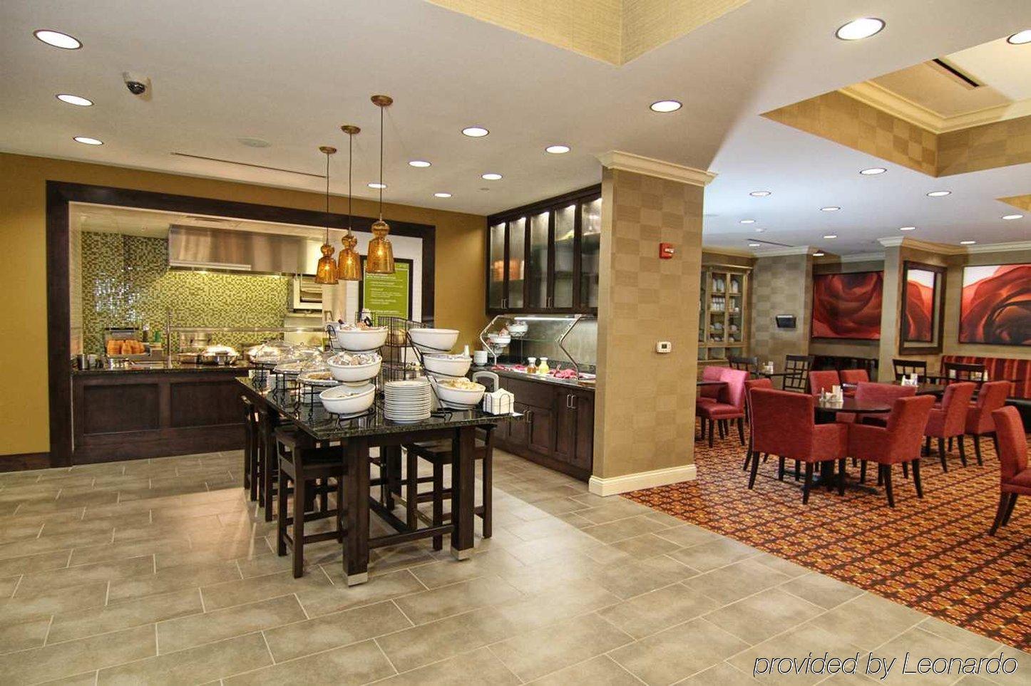 Hilton Garden Inn Пайквилл Экстерьер фото